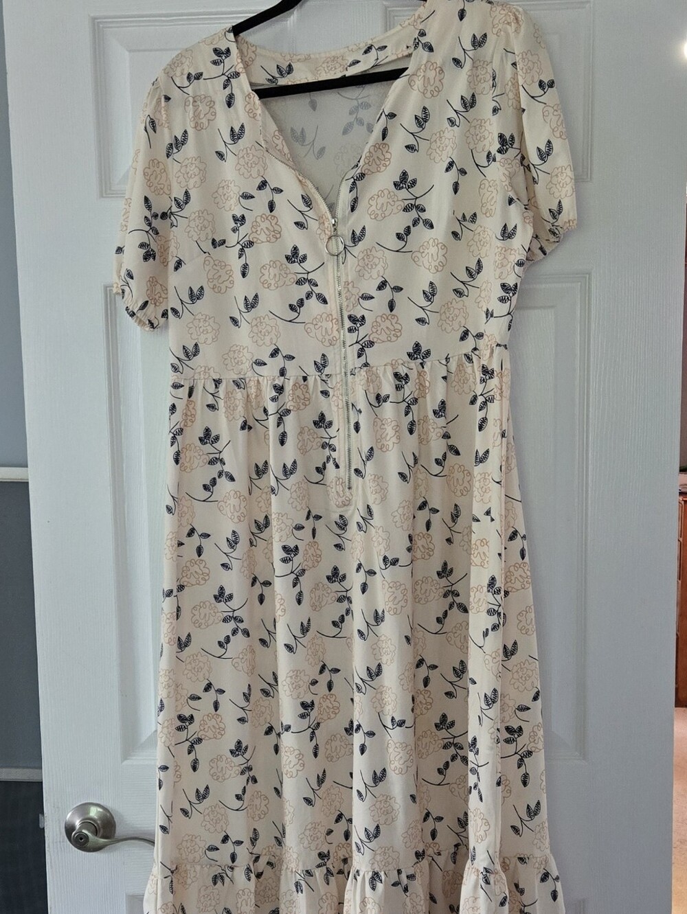 Women’s Cream Floral Midi Dress with Zipper Front